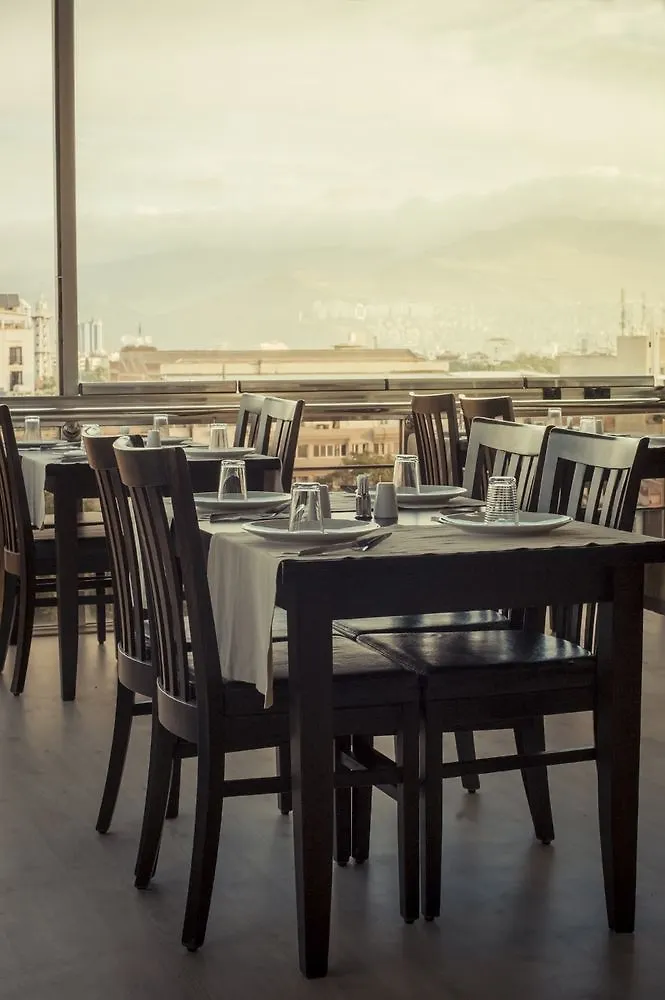 Yayla Hotel İzmir